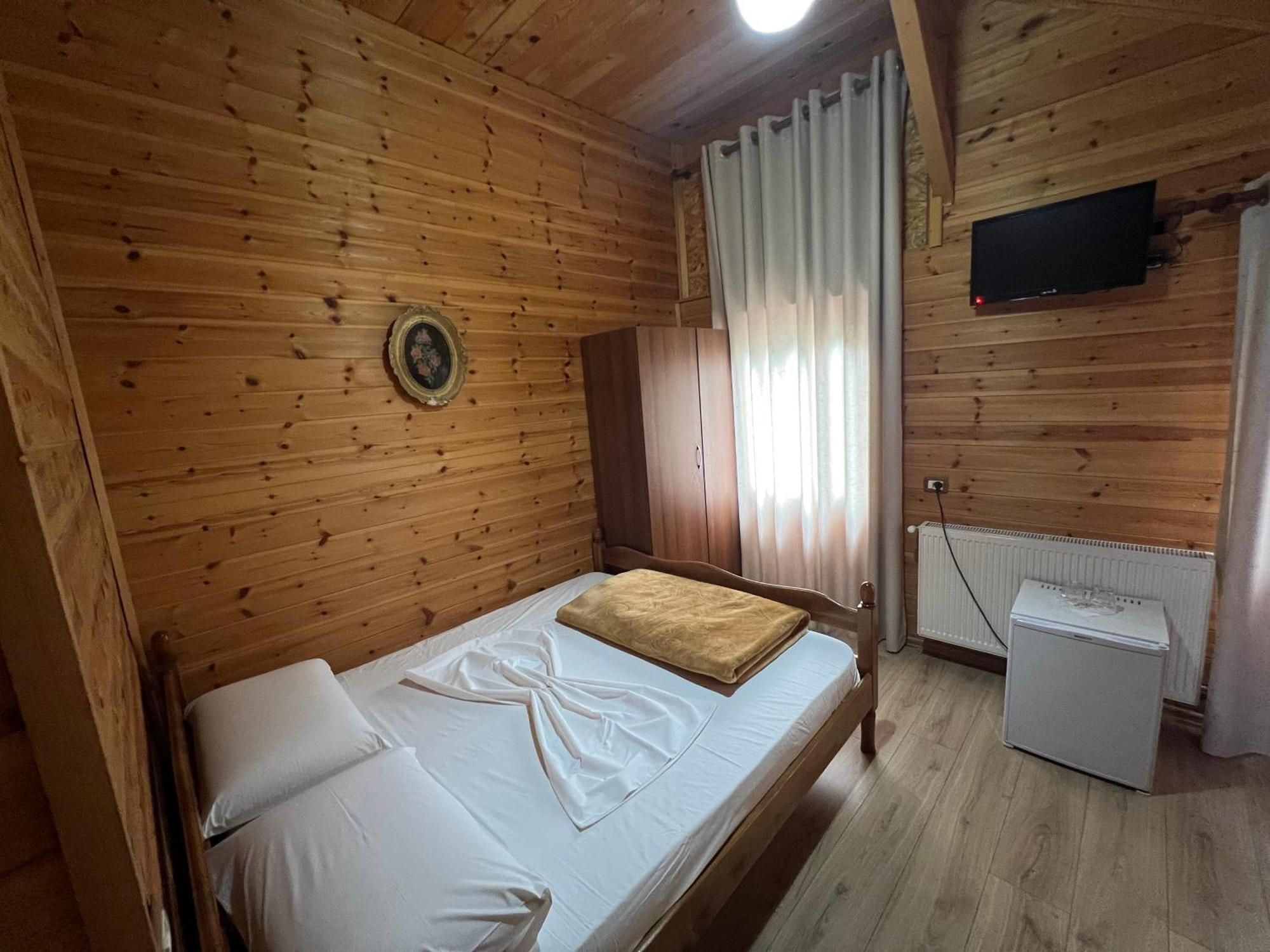 Vila Pepaj Razëm Exterior foto
