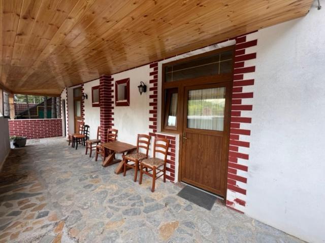 Vila Pepaj Razëm Exterior foto